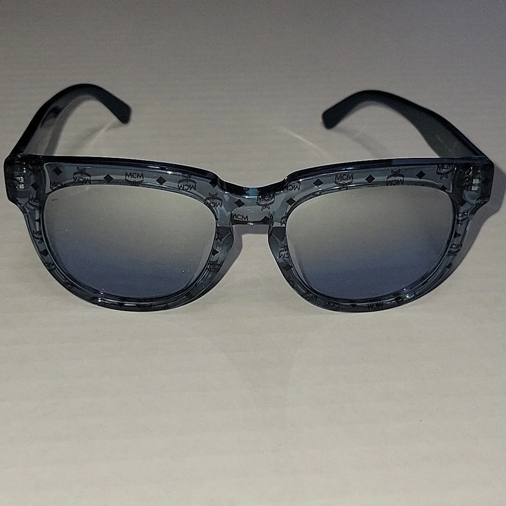 MCM! Blue Transparent Clear Monogram Visetos Wayfarer Sunglasses - Picture 3 of 9